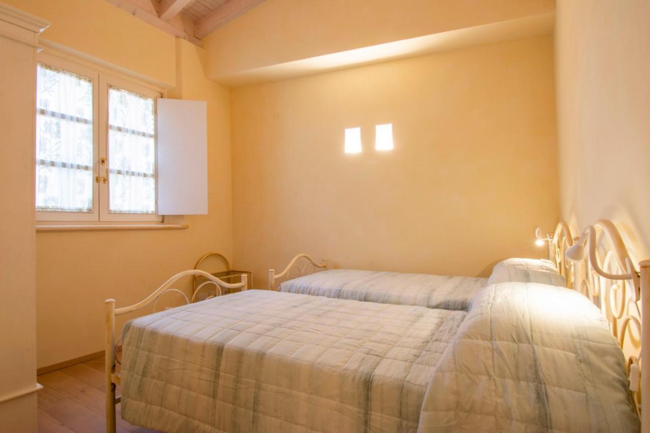 Apartamento Borgo Vaccareccia Bianca Monti di Licciana Nardi Exterior foto
